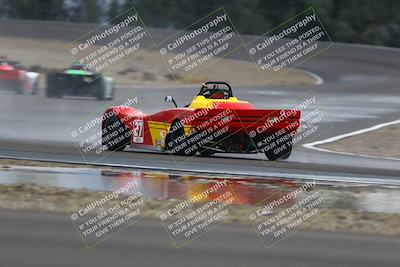 media/Nov-16-2025-CalClub SCCA (Sun) [[2975c16dfc]]/Group 3/Turn 1/